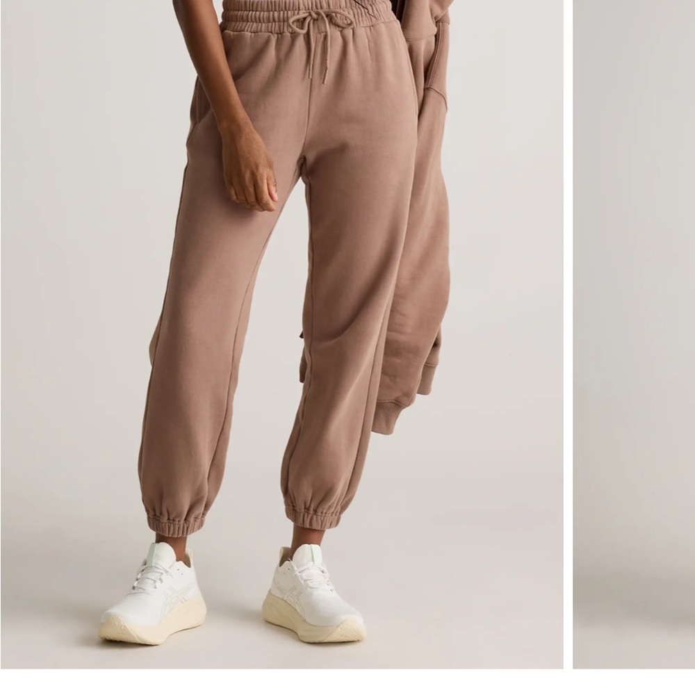 Size XS/S Quince Women's Tan Jogger Set